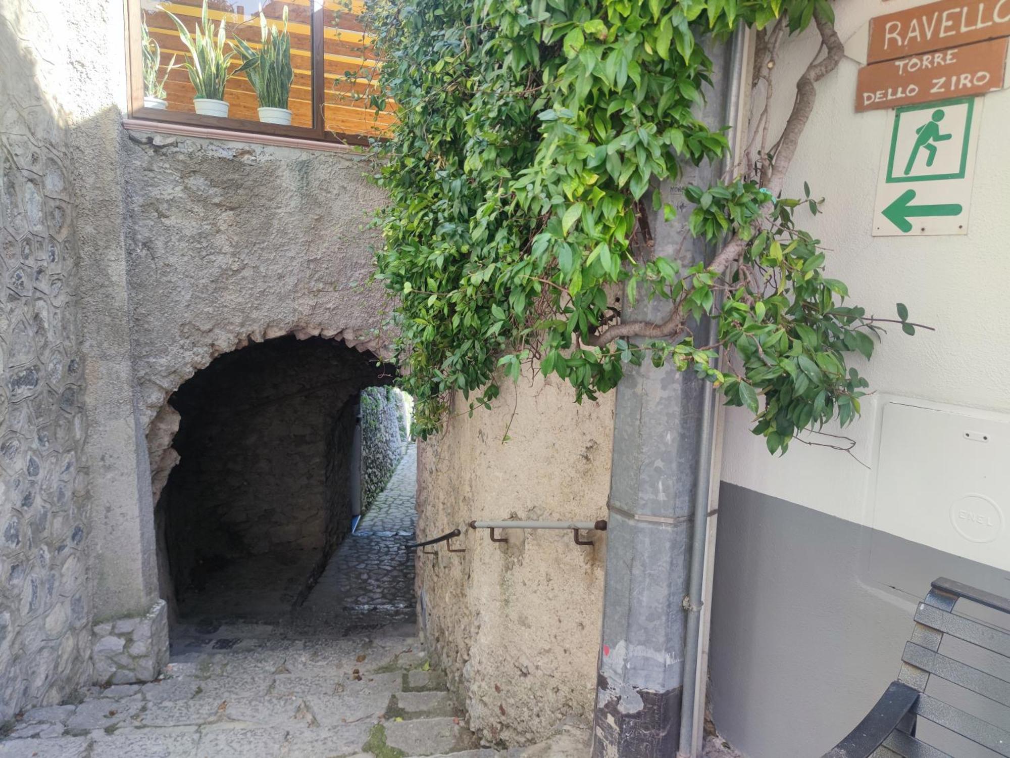 Terrazza Belvedere A Pontone - Amalfi Coast Bilik gambar
