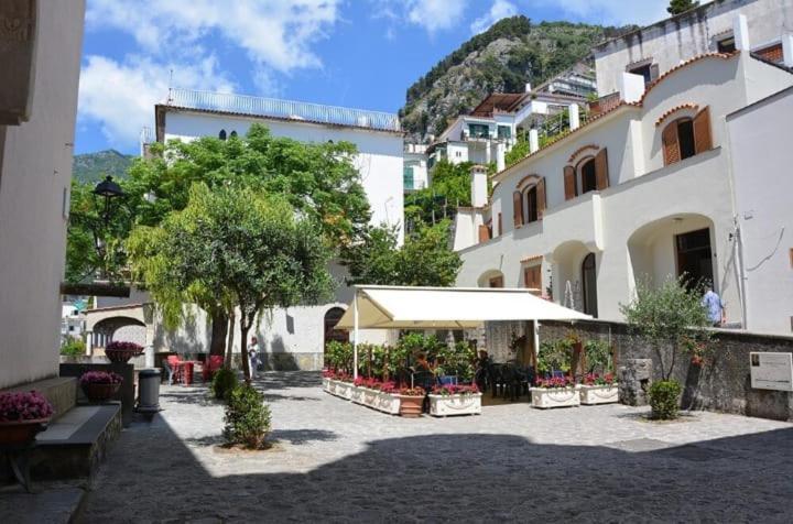 Terrazza Belvedere A Pontone - Amalfi Coast Luaran gambar